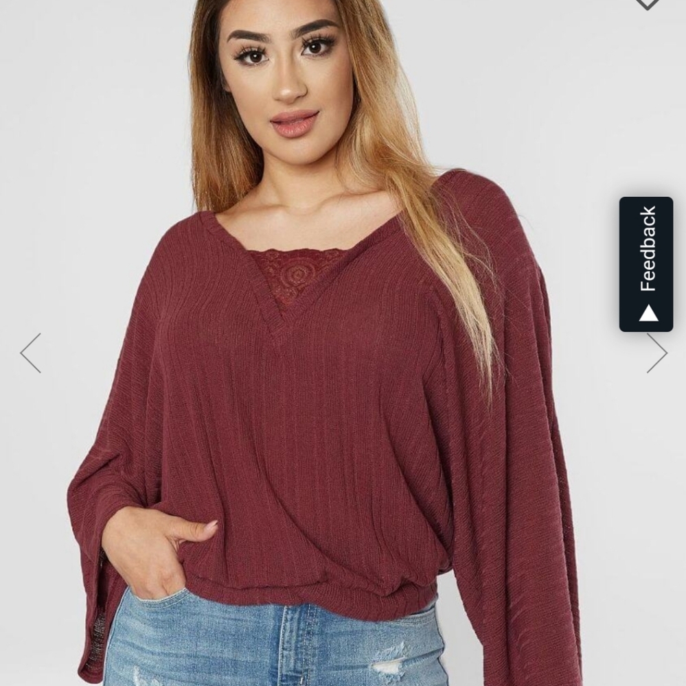 Willow & Root top